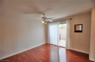 Photo #4: 2421402 Listing 