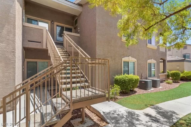 MLS: 2421419 Condo For Sale