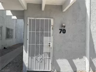 Photo #1: 2421537 Listing 