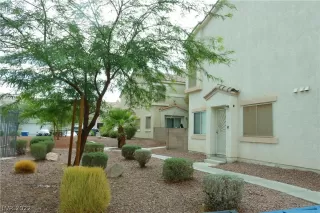 Photo #2: 2421584 Listing 