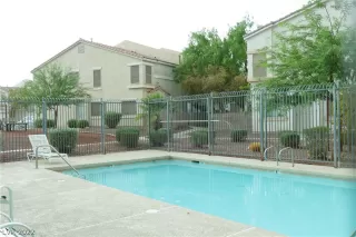 Photo #5: 2421584 Listing 