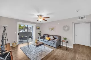 Photo #1: 2421662 Listing