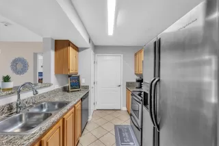 Photo #6: 2421662 Listing