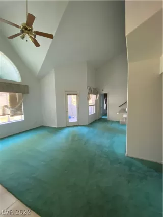 Photo #2: 2421777 Listing 