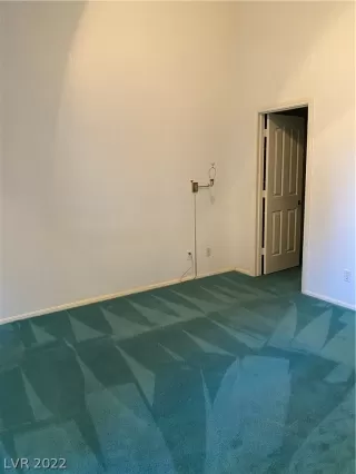 Photo #5: 2421777 Listing 