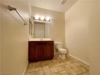 Photo #6: 2421892 Listing 