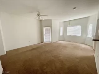 Photo #5: 2421894 Listing 