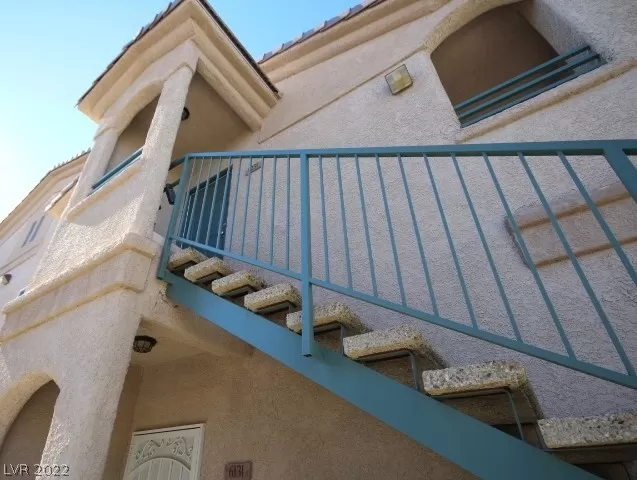 MLS: 2421897 Condo For Sale