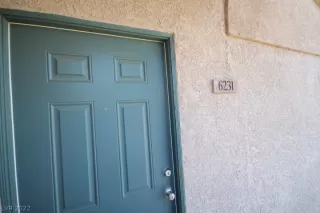 Photo #1: 2421897 Listing 