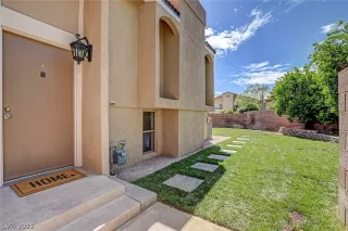 Photo #1: 2421949 Listing 