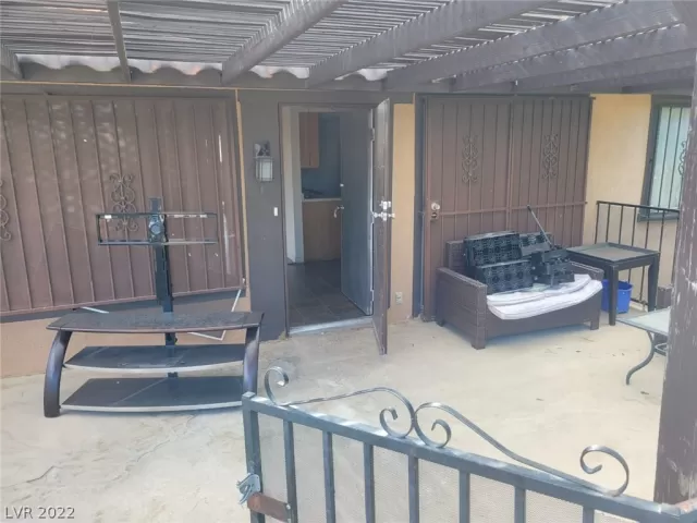 MLS: 2421980 Condo For Sale