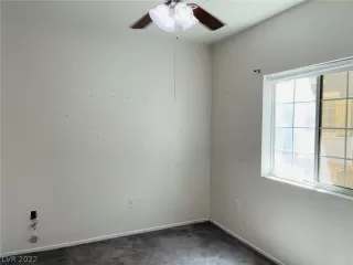 Photo #4: 2422007 Listing 