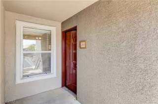 Photo #1: 2422114 Listing