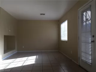 Photo #4: 2422138 Listing 