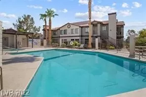 Photo #6: 2422213 Listing 