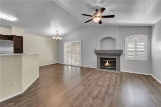 Photo #1: 2422219 Listing