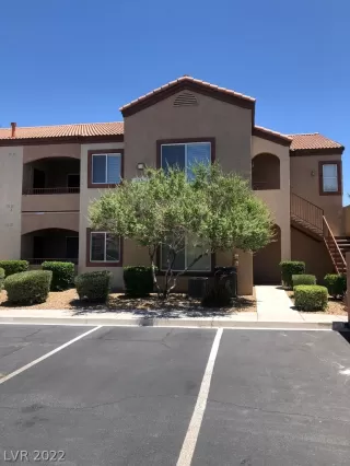 Photo #1: 2422225 Listing 