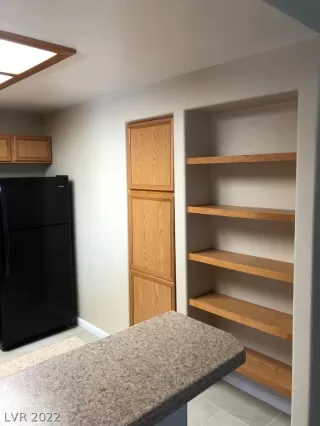 Photo #3: 2422225 Listing 