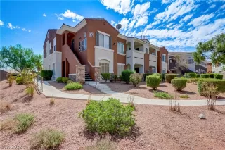 Photo #1: 2422251 Listing