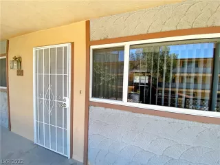 Photo #3: 2422320 Listing 