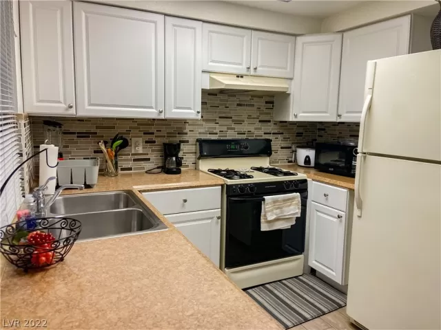 MLS: 2422420 Condo For Sale