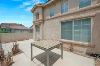 Photo #3: 2422435 Listing 