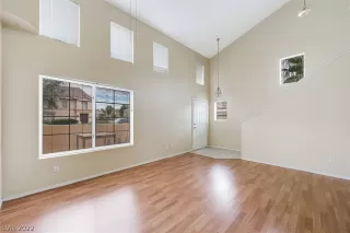 Photo #6: 2422435 Listing 