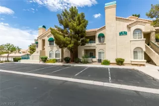 Photo #2: 2422475 Listing 