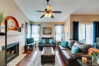 Photo #5: 2422475 Listing 