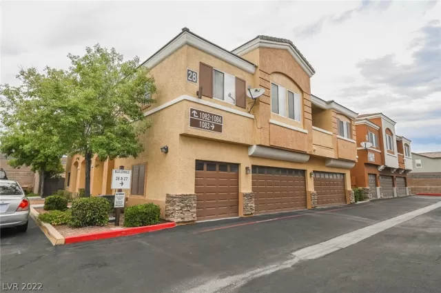 MLS: 2422488 Condo For Sale