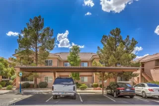 Photo #1: 2422639 Listing 