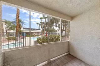 Photo #2: 2422665 Listing 