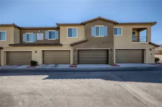 Photo #1: 2422718 Listing 