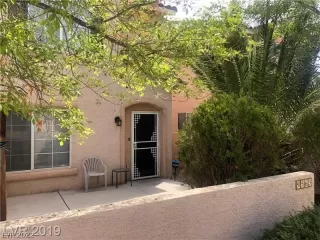 Photo #1: 2422762 Listing 