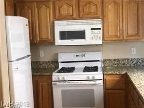 Photo #2: 2422762 Listing 