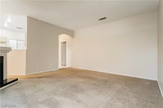 Photo #1: 2422764 Listing