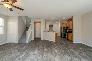 Photo #6: 2422804 Listing 