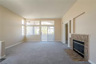 Photo #2: 2422868 Listing