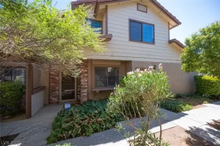 Photo #1: 2422895 Listing 