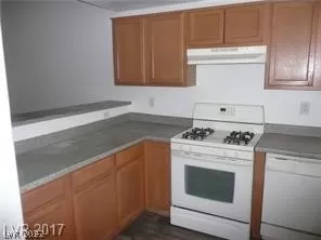 Photo #3: 2422911 Listing 