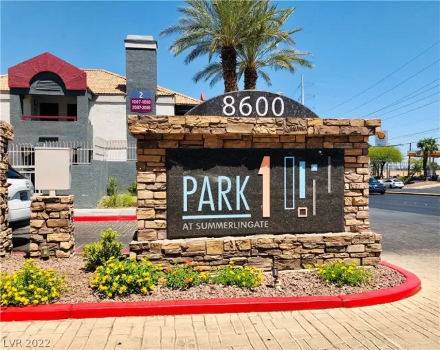 MLS: 2422936 Condo For Sale