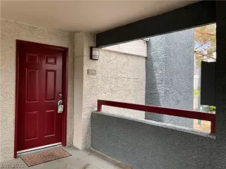 Photo #6: 2422936 Listing 