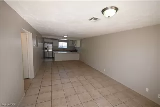 Photo #1: 2423028 Listing 