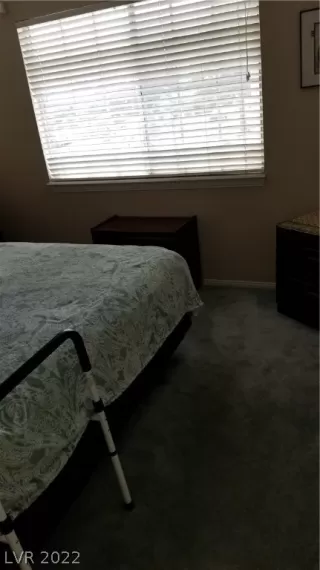 Photo #5: 2423052 Listing