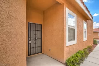 Photo #1: 2423110 Listing