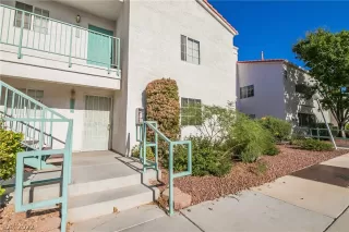 Photo #2: 2423360 Listing