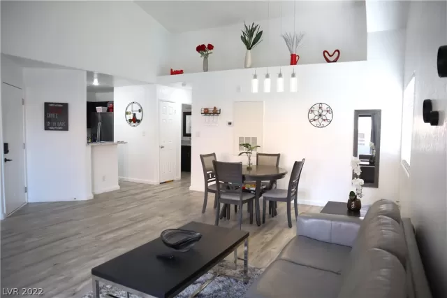 MLS: 2423417 Condo For Sale