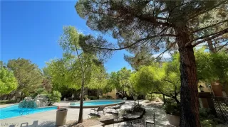 Photo #6: 2423441 Listing 