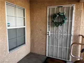 Photo #2: 2423444 Listing 