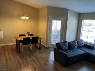Photo #4: 2423444 Listing 